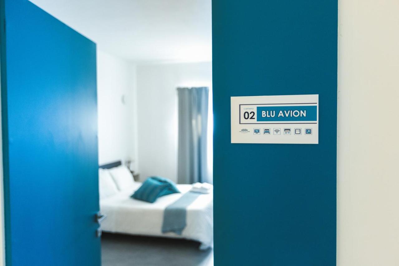 B&B A Due Passi Dal Mare ジェーラ エクステリア 写真